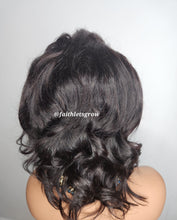 Load image into Gallery viewer, 9x4 lace frontal 8&quot; glueless wig body wave natural colour