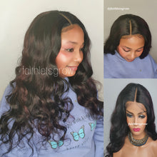 Load image into Gallery viewer, Body Wave Wig 4x4 Lace Closure glueless Wig burgundy highlights 200% Density